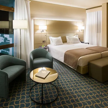 Dom Henrique - Downtown Szálloda 4*