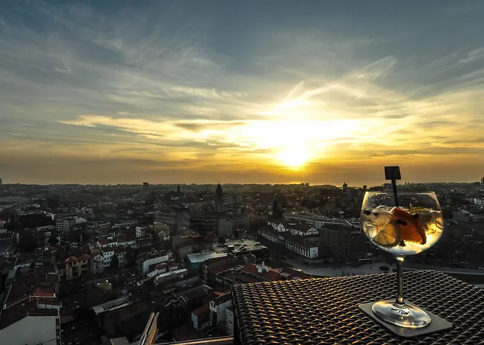 市中心大教堂恩里克酒店