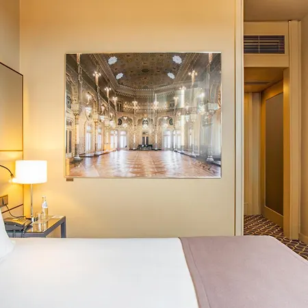 Dom Henrique - Downtown Отель 4*