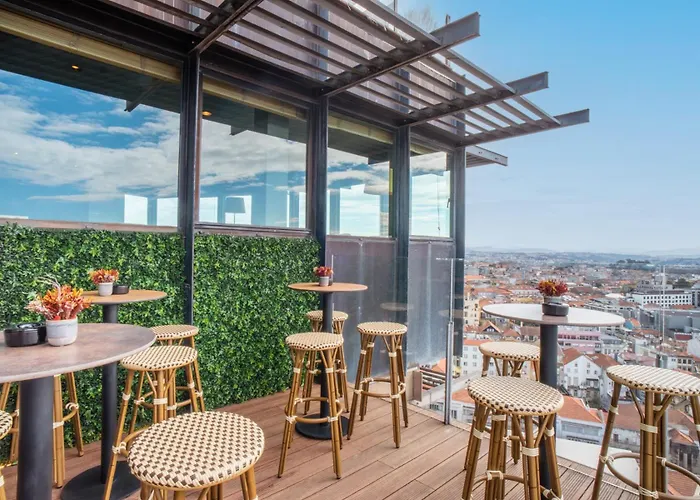 Dom Henrique - Downtown Hotell 4*