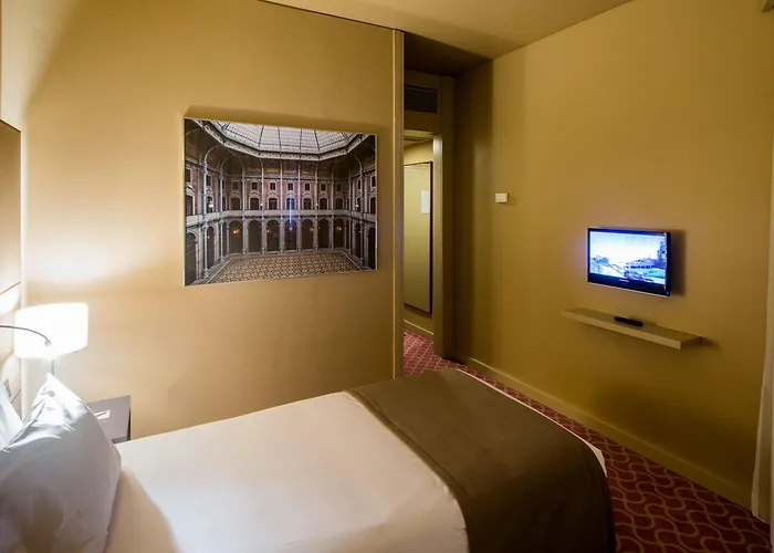 Hotell Dom Henrique - Downtown