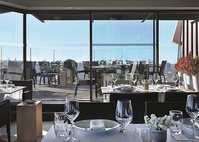 Dom Henrique - Downtown Hotell Oporto