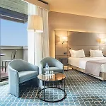 Dom Henrique - Downtown Otel 4*
