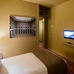 Otel Dom Henrique - Downtown