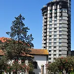 Dom Henrique - Downtown Otel