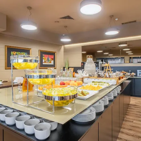 Dom Henrique - Downtown Szálloda 4*
