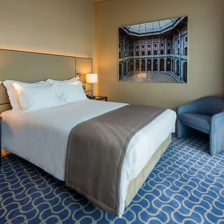 Dom Henrique - Downtown 4*