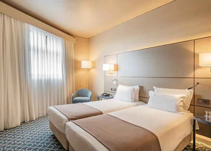 Dom Henrique - Downtown Hotel 4*