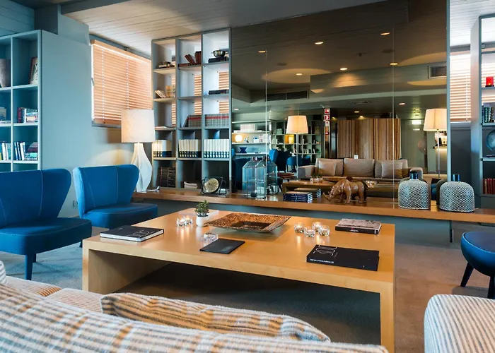 Hotel Dom Henrique - Downtown 4*