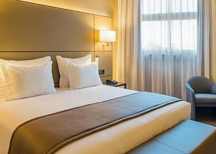 Hotel Dom Henrique - Downtown Porto