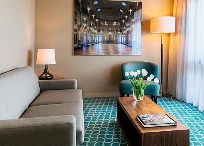 Hotel Dom Henrique - Downtown Porto