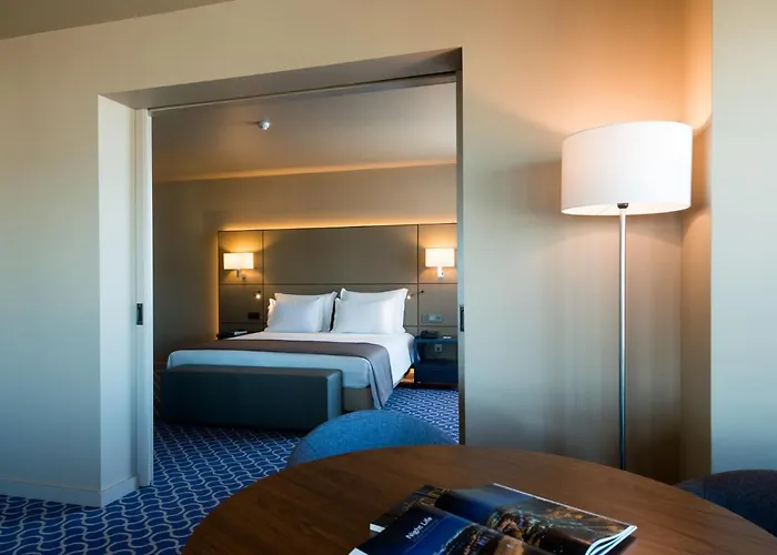 Hotel Dom Henrique - Downtown