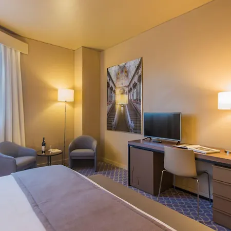 Dom Henrique - Downtown 4* Porto