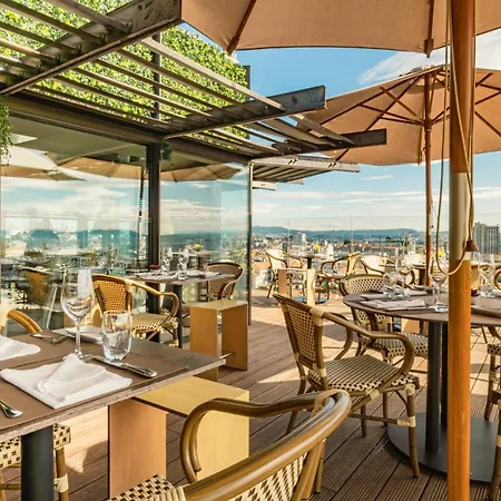 Hotel Dom Henrique - Downtown