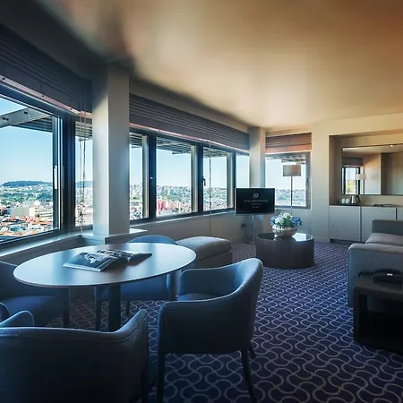 Hotel Dom Henrique - Downtown