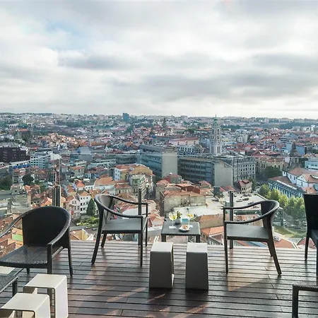 Dom Henrique - Downtown Porto