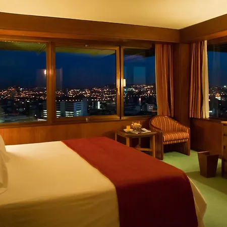 Dom Henrique - Downtown Hotel Porto