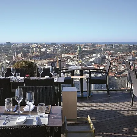 Dom Henrique - Downtown Porto