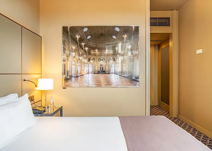 Dom Henrique - Downtown Hotel 4*