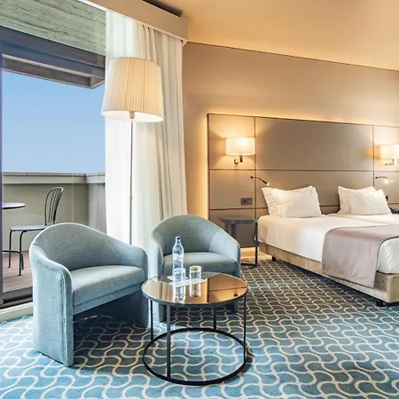 Dom Henrique - Downtown Otel 4*