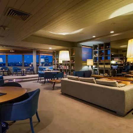 Otel Dom Henrique - Downtown 4*