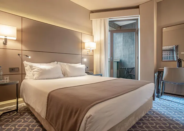Dom Henrique - Downtown 4* Oporto