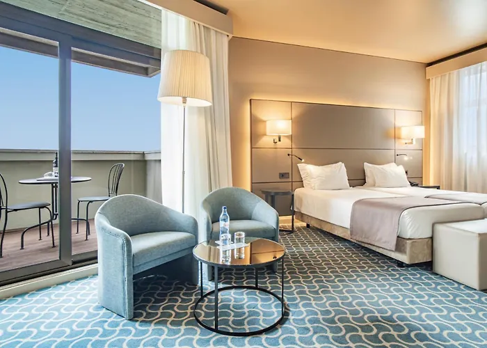 Dom Henrique - Downtown Hotel 4*